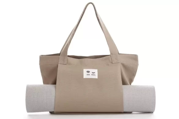 Yoga mat bag which can also be used for errands as a tote bag