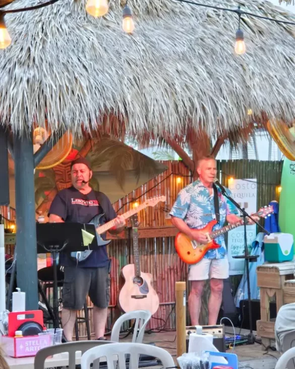 Live music band at the Bamboo Beach Bar 