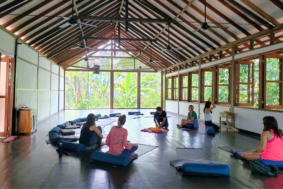 Breathework workshop in Bali, which is a way to allow travel to increase your mental health and wellness