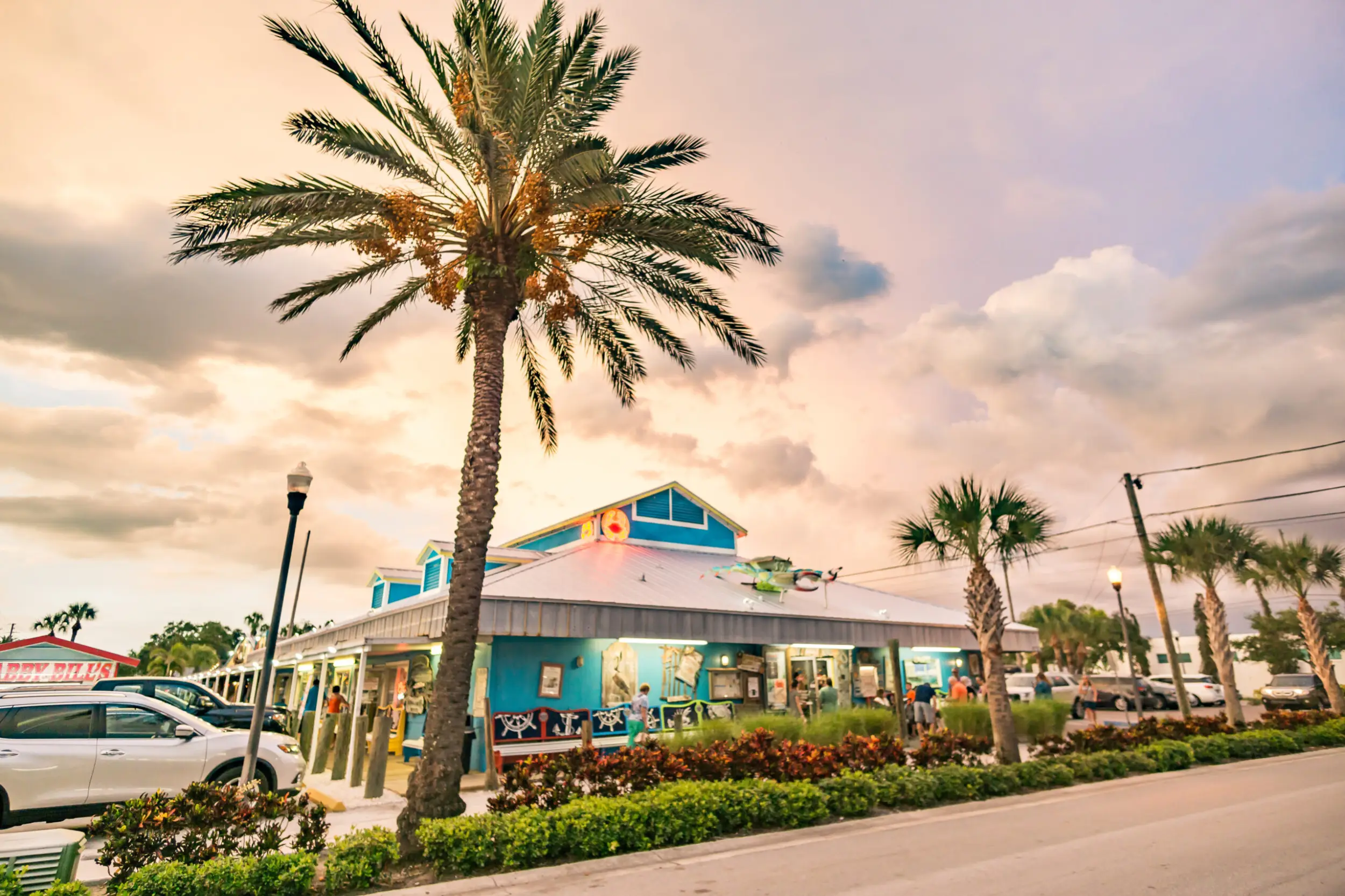 Crabby Bill's in St Pete Beach exterior at sunset