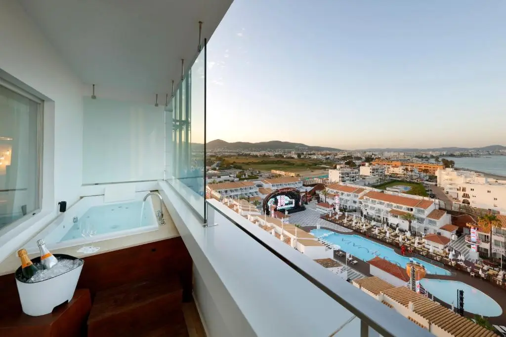 Stage view room at the Ushuaia Ibiza hotel, showing what a fantastic party stay the hotel provides