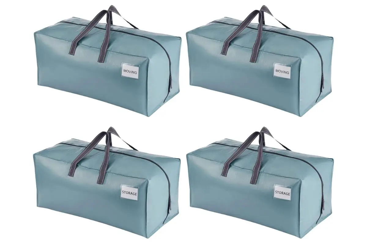Four lightweight packing bags for travel